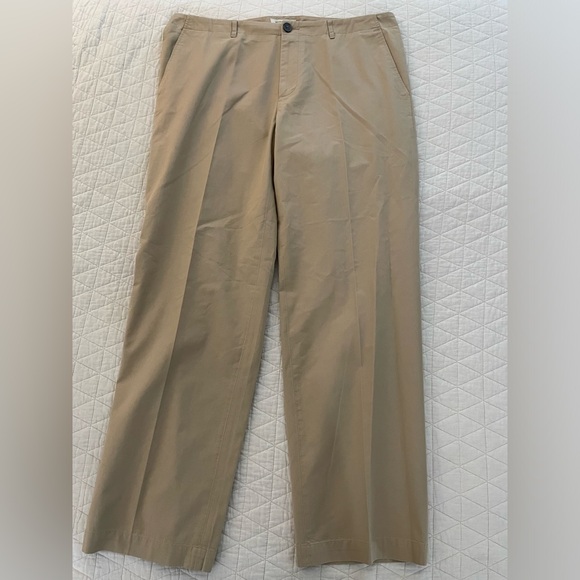 BURBERRY LONDON Relaxed Fit Chino Pant in Khaki Size 38 - Picture 2 of 6